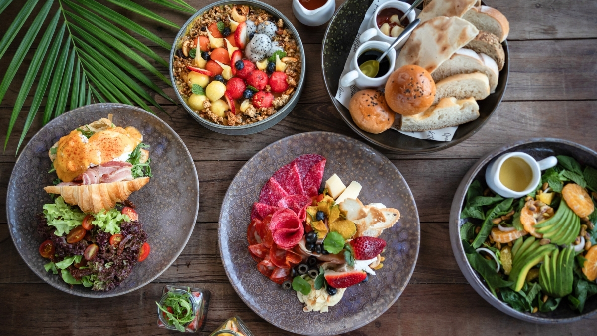 Free morning yoga classes in Phuket for the community. Join morning sessions at Open Kitchen courtyard with experienced yoga instructor and enjoy 25% off eat & drinks.