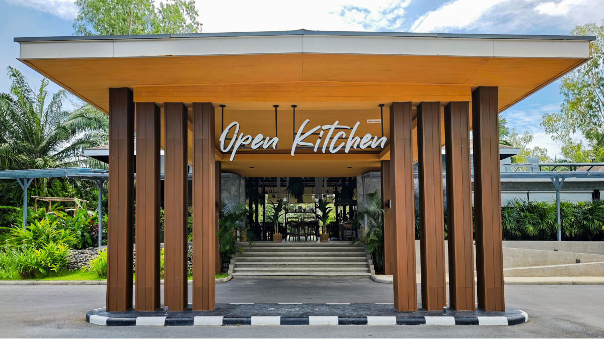Open Kitchen